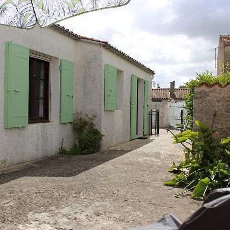 Maison Calme A Saint-Pierre-D'Oleron, 4 Couchages, Proche Commerces, Cour Ensoleillee, Parking. - Fr-1-246A-79 Exterior photo